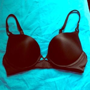 Victoria's Secret Miraculous Plunge Bra