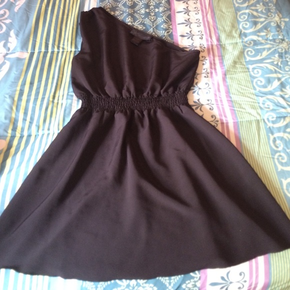 Cute summer dress.