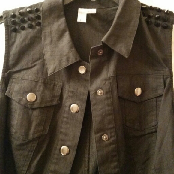 Forever 21 black studded vest