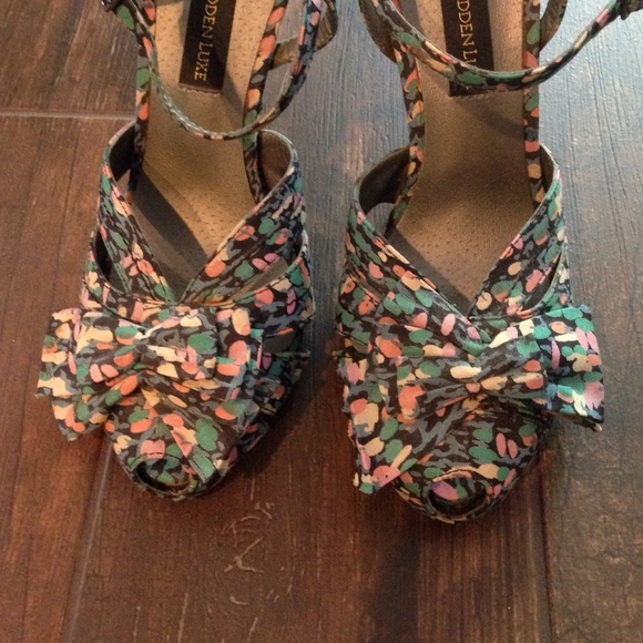 Steve Madden Luxe pumps - Picture 2 of 3