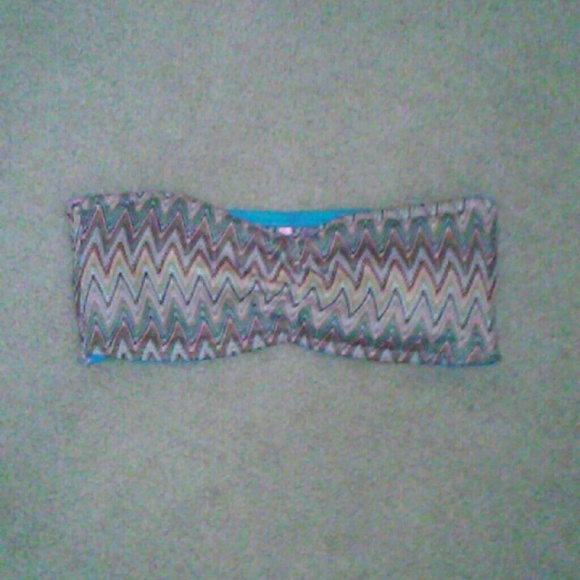 Rue 21 Vibrant Colored Brandeau Bra