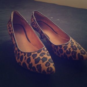 Leopard kitten heels