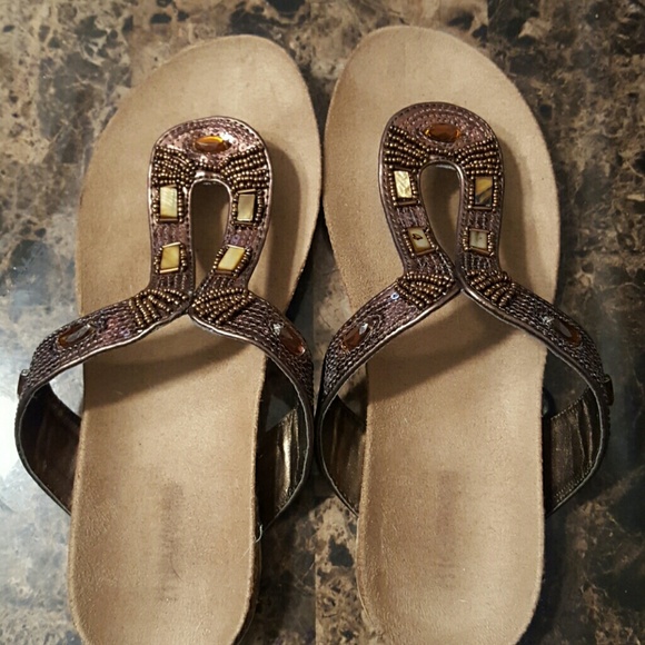 Maurices sandals, brown