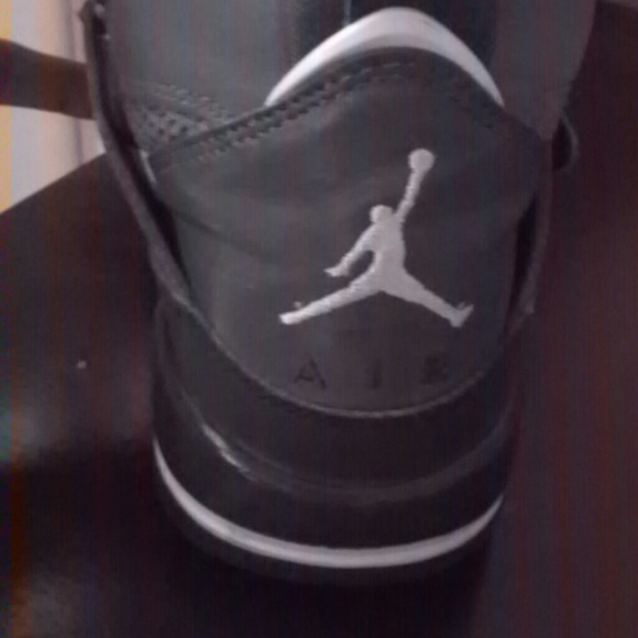 Jordan's - Picture 3 of 4