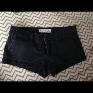 Abercrombie kids shorts !