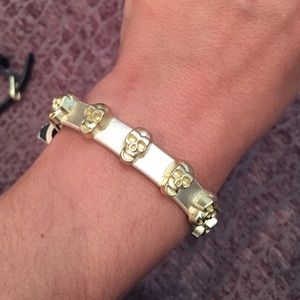 Skull bracelet