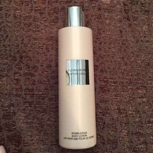 Flower Bomb body lotion