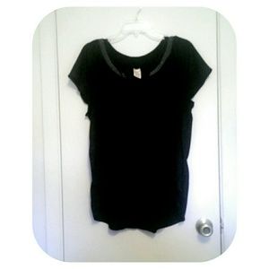 💥SUMMER CLEARANCE💥 Black casual top