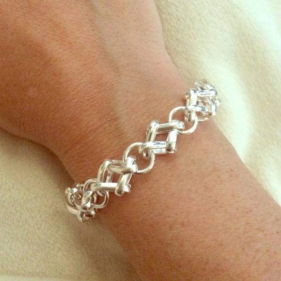 Silver-plated circles and squares bracelet