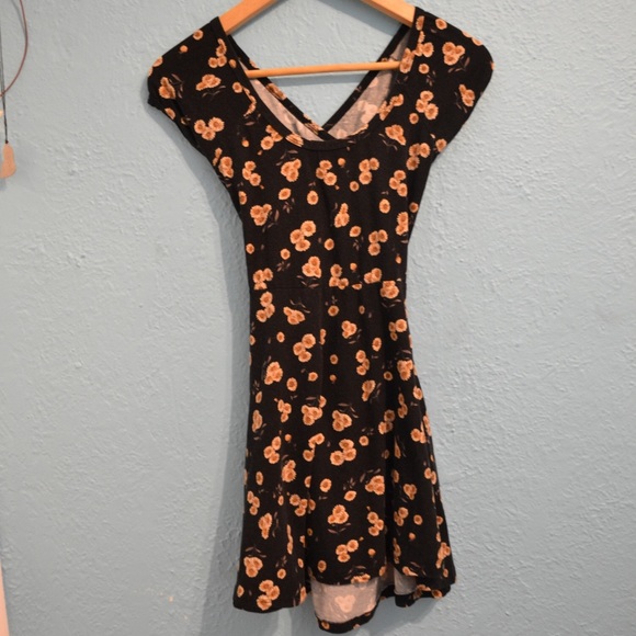 Brandy Melville Dress