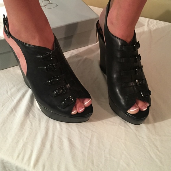 Jessica Simpson wedges