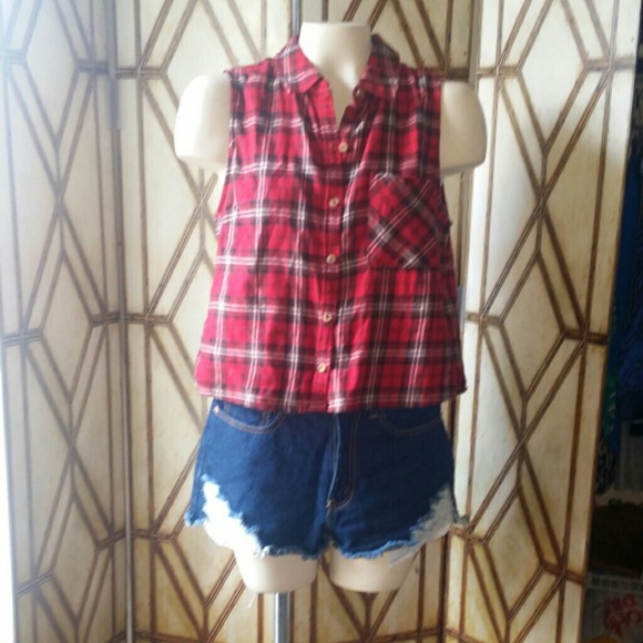 Flowy Sleeveless Red Crop Top