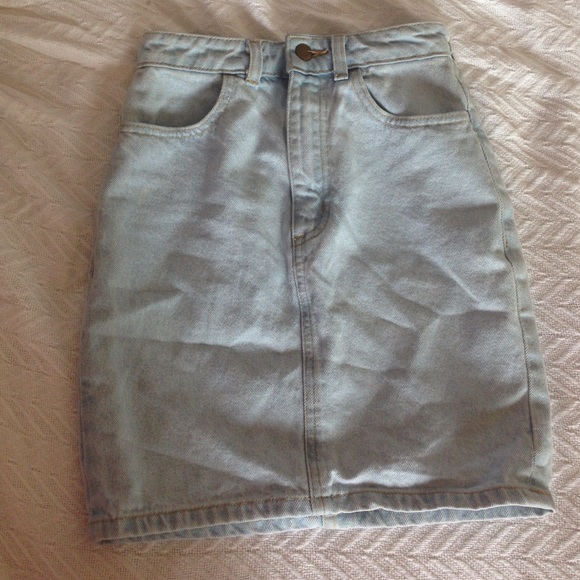 🚫HOLD🚫AMERICAN APPAREL HIGH WAISTED DENIM SKIRT - Picture 2 of 4