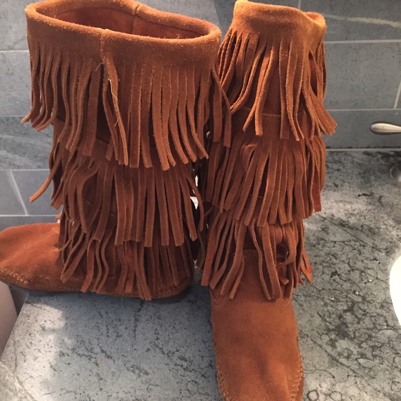 Minnetonka Boots - Picture 2 of 2