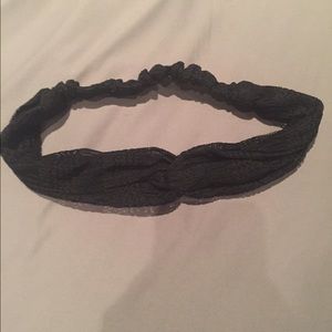 Wrap chevron knit headband