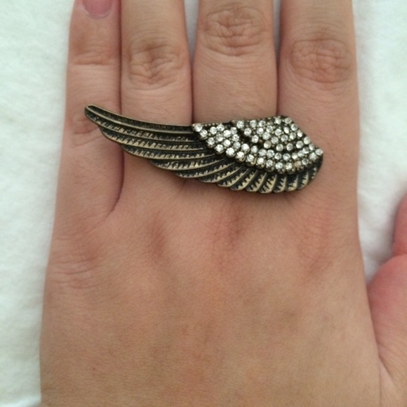 Diamond wing ring - Picture 3 of 3