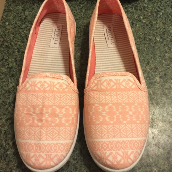 Aeropostale sneakers