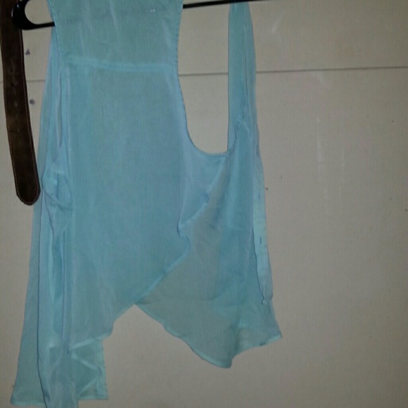 Tank top?? - Picture 2 of 2