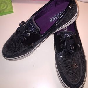 Black sperrys true to size.!