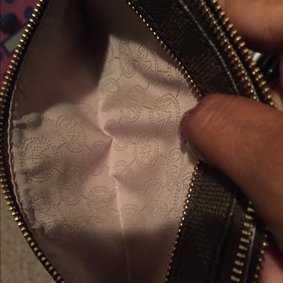 Michael Kors Wristlet - Picture 4 of 4