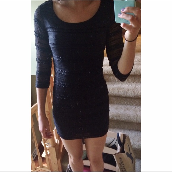 Black crocheted body con dress - Picture 4 of 4