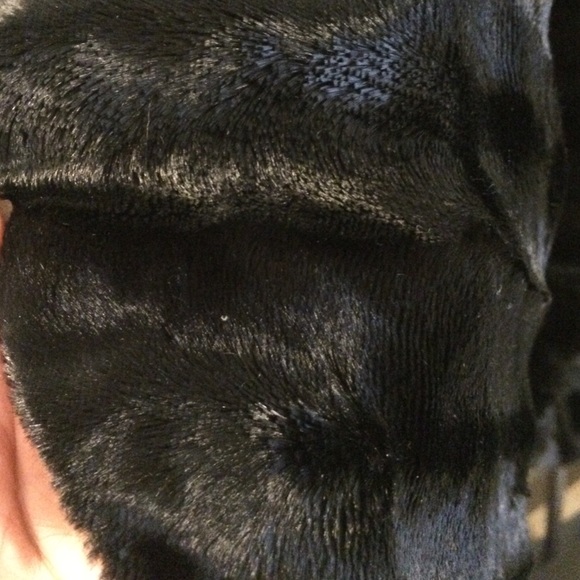 Cropped faux fur jacket - Picture 2 of 3