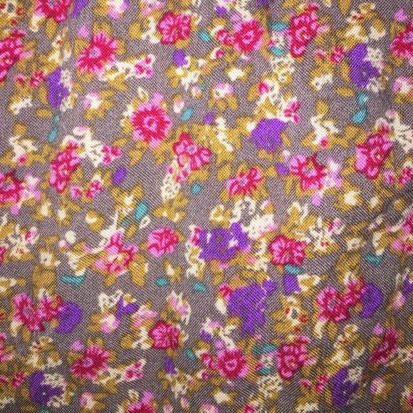 Floral-partial-open back dress