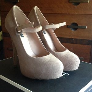 Shoemint "Molly" heels