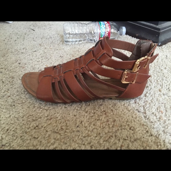 Gladiator sandals - Picture 3 of 4
