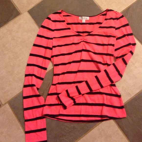 Neon pink Olsenboye shirt