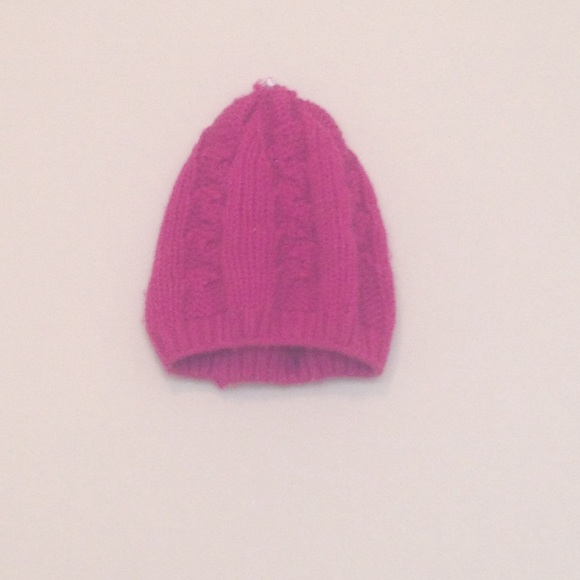Pinkish purplish beanie perfect condition