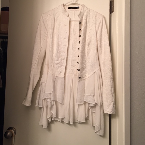 Buckle Brand white blazer worn once