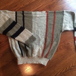 Vintage long sleeved sweater