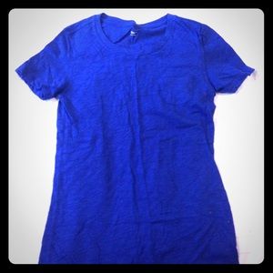 Royal blue t-shirt👏🏽
