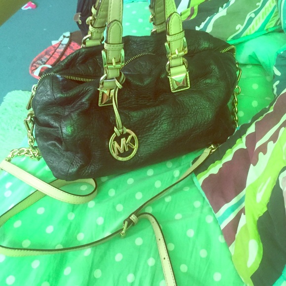 Black Micheal Kors bag with cross body strap!