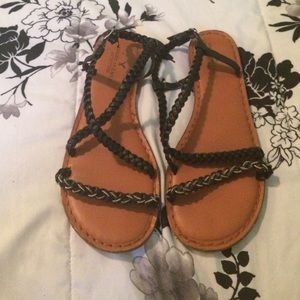 American Eagle Sandals