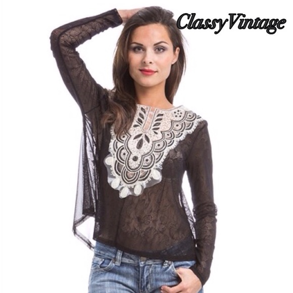 Boutique Tops - Black lace tunic top.