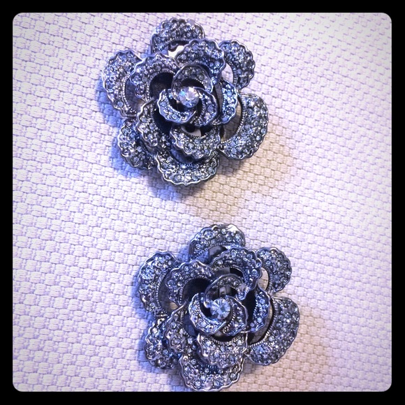 BCBG rhinestone flower clips