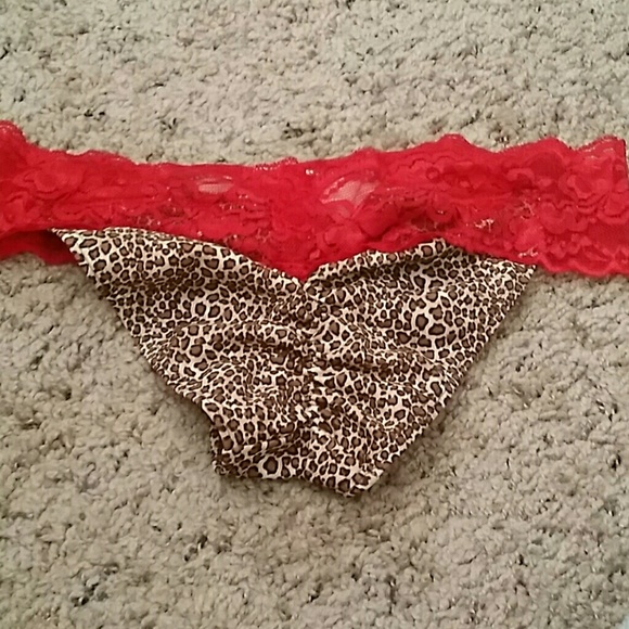 Scrunch butt bikini - Picture 2 of 2