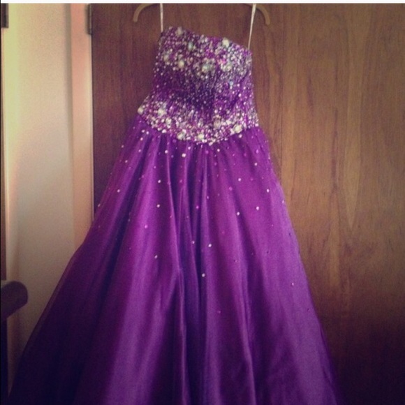 Studio 17 Size Two Purple Ball Gown