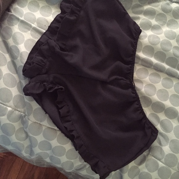 Brandy Melville shorts