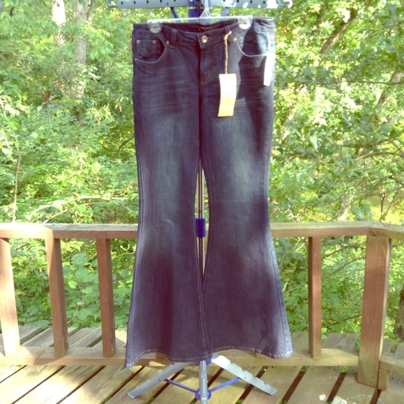 Revolt Big Flare Jeans- NWT!