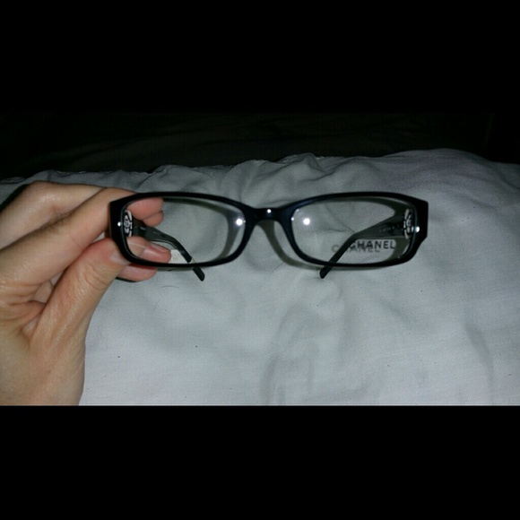 Chanel frames