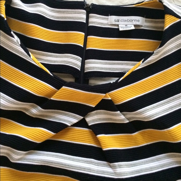 🌑SOLD🌑 Striped Liz Claiborne dress - Picture 4 of 4