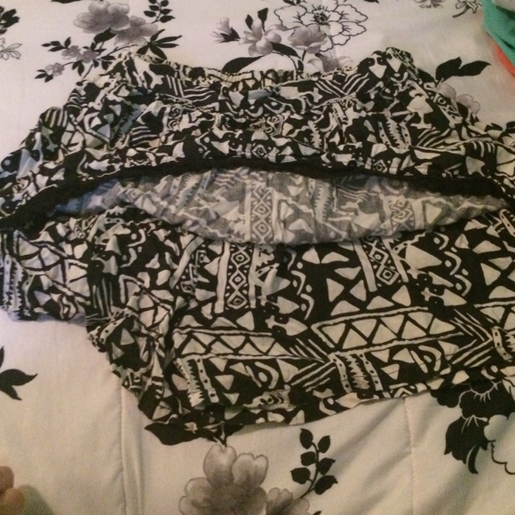 Aztec print skort - Picture 3 of 3