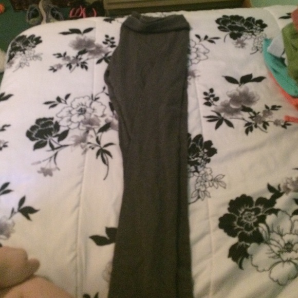 Gray leggings