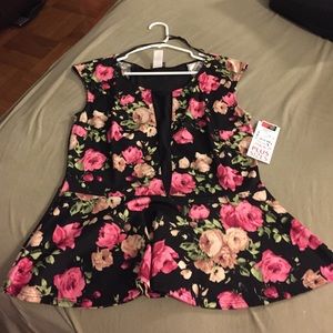 Plus sized floral top