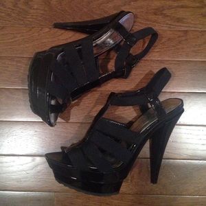 Jessica Simpson black strappy heels