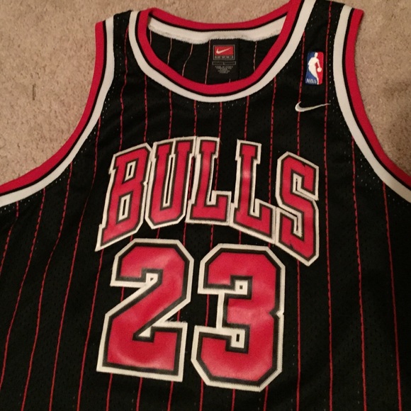 Bulls Jordan jersey