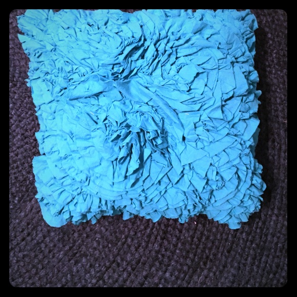 Throw pillow